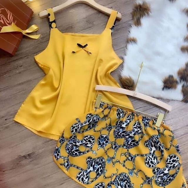 Bộ lụa 2 dây mềm mát không nhăn (có ảnh thật ) | BigBuy360 - bigbuy360.vn