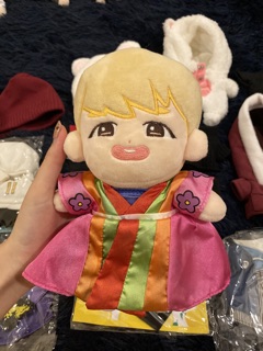 [SALE] Doll 20cm Jihoon, Kang Daniel có sẵn