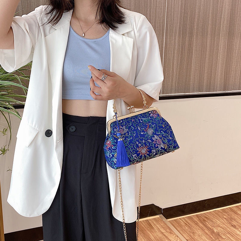 HAPPY HOMLIV Xăng đan Nữ Buộc Dây Thêu Họa Tiết Phong Cách Mới