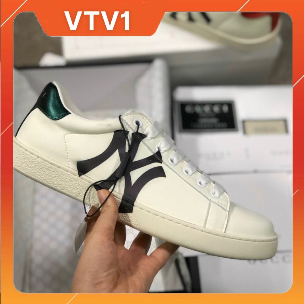Giày GC trắng chữ đen