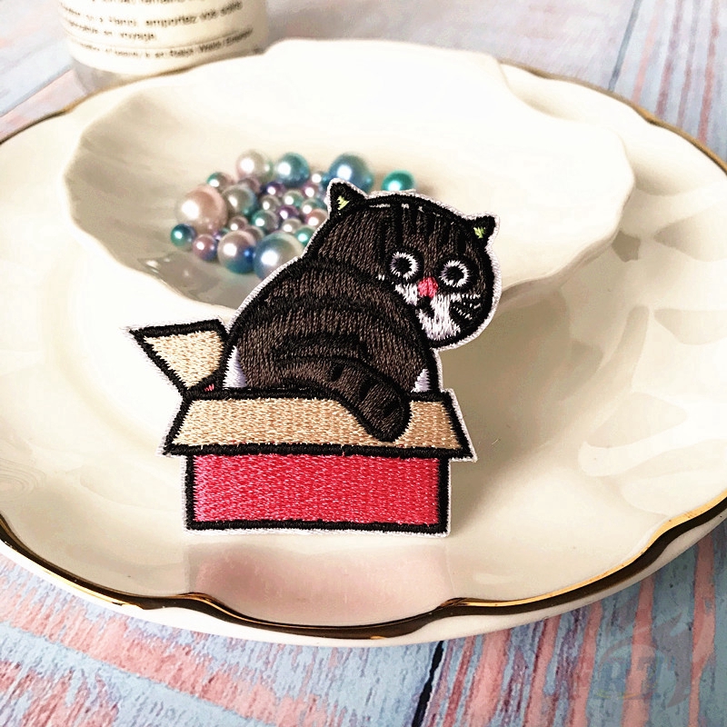 Set 1 / 4 Miếng Vá Nhiệt Dùng Để Trang Trí Áo Quần Hình Mèo Xinh Xắn