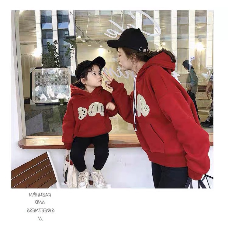 ÁO NỈ HOODIE ĐÔI MŨ LIỀN ĐỎ GẤU MẸ VÀ BÉ