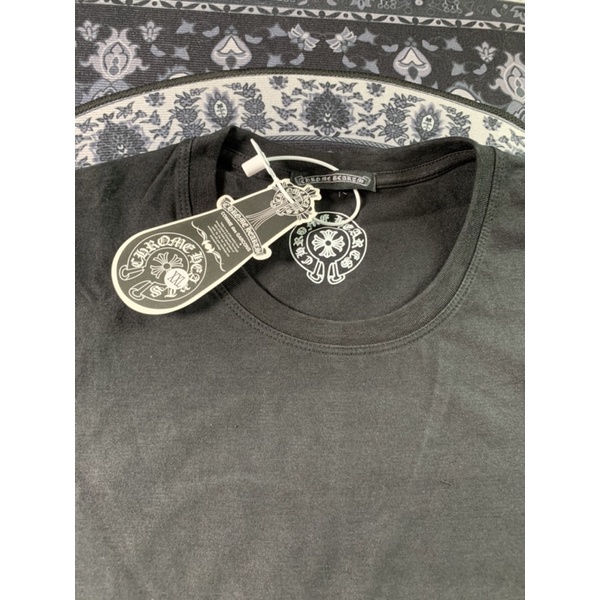 Áo thun Chrome Heart logo trăng hàng cao cấp full tag.