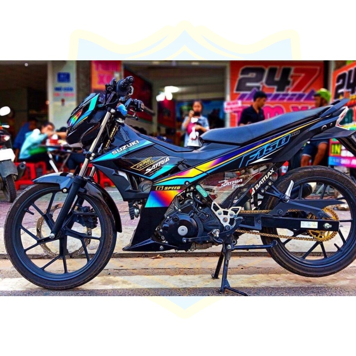 ( Quí khách vui lòng mang ra tiệm cho thợ dán ) Tem satria fi đen