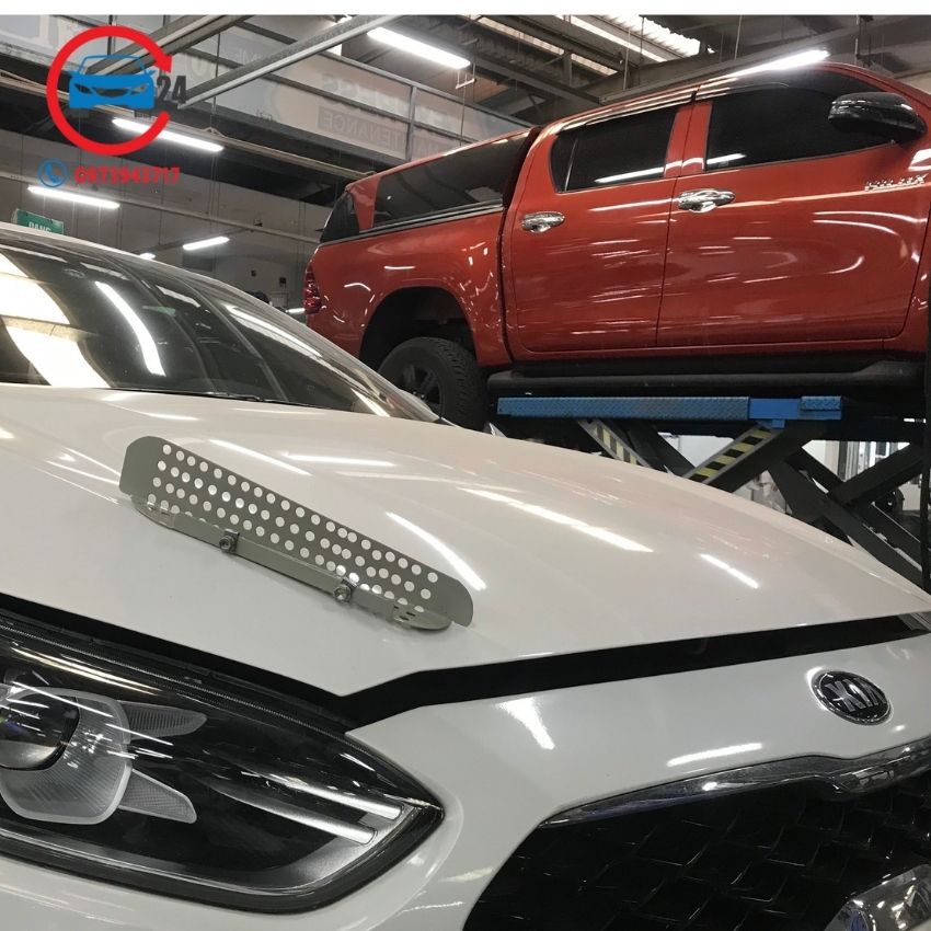 Lưới chống chuột ô tô Kia Cerato/ K3, tấm chắn chuột khoang lái Cerato/ K3 bền đẹp,an toàn và hiệu quả