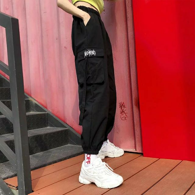 mua 1 tặng 1 Quần jogger kaki túi hộp dây chữ bo gấu unisex basic | BigBuy360 - bigbuy360.vn