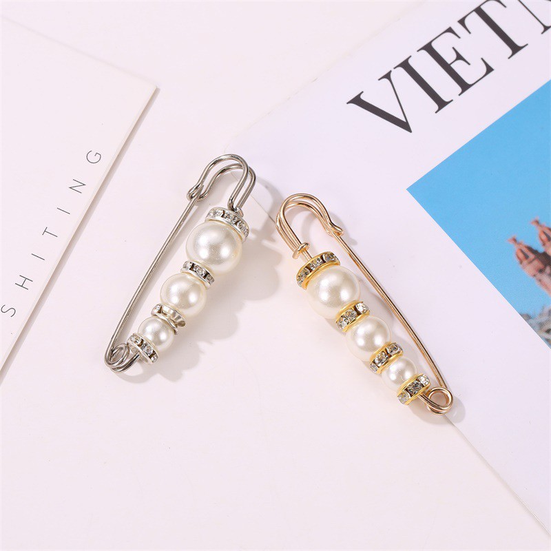 Ghim cài áo thiết kế hoa đính ngọc trai giả thời trang