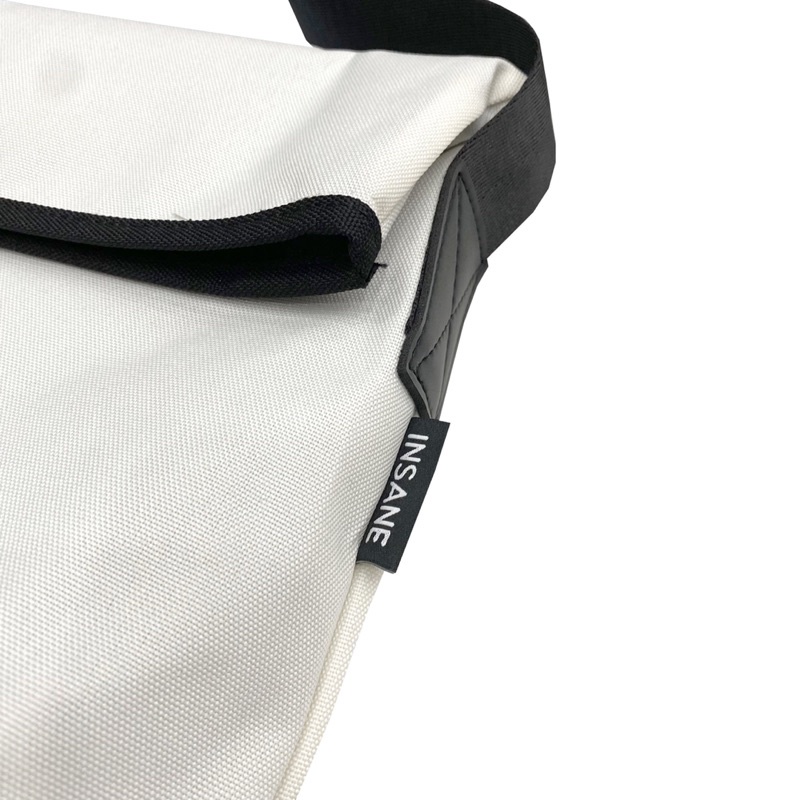 Túi Đeo Chéo Insane Clo Shoulder Bag