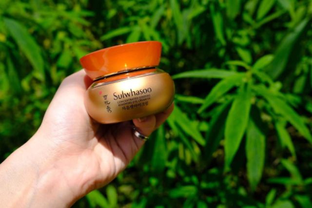 Combo 30 gói Kem Dưỡng Phục Hồi Da Vùng Mắt Sulwhasoo | BigBuy360 - bigbuy360.vn