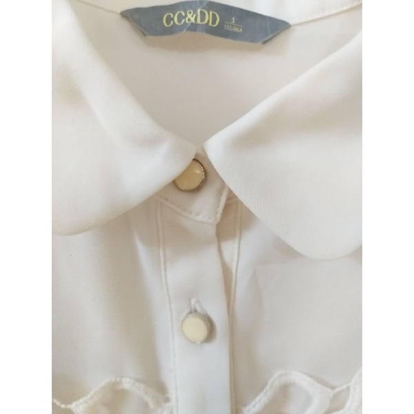 Áo sơmi trắng phối ren size S thanh lý