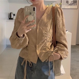 Áo sơmi lửng cổ v