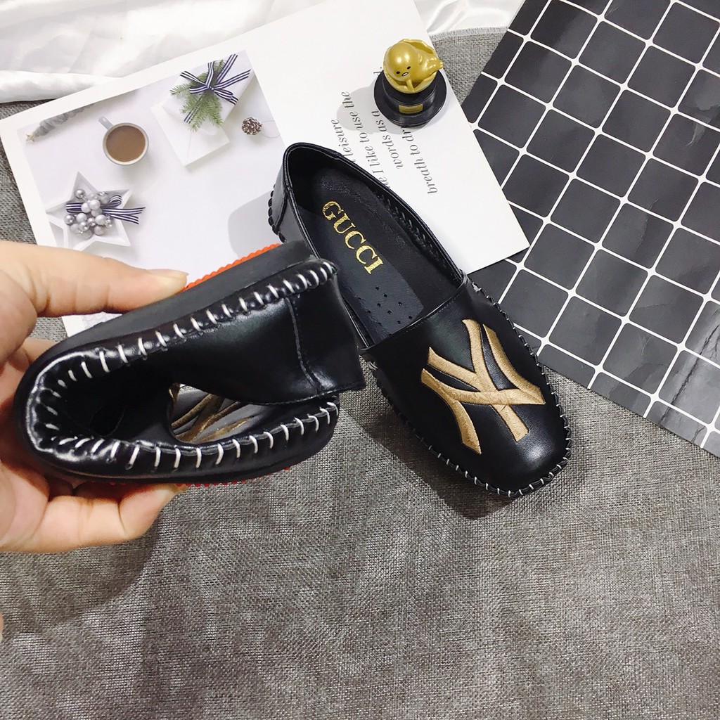 [SIÊU SALE GIÁ SỈ] GIÀY NỮ I GIÀY LƯỜI NỮ DA SIÊU MỀM THÊU CHỮ NY ĐẾ DẺO CỰC XỊN XÒ | BigBuy360 - bigbuy360.vn