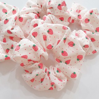 Scrunchie bơ baa