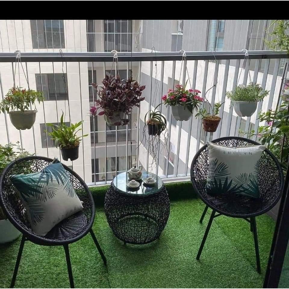 Bộ Bàn Ghế Ban Công Putin Gồm 1 Bàn Và 2 Ghế Giả Mây Lõi Thép Dùng Thư Giãn Trang Trí Phòng Khách Sân Vườn