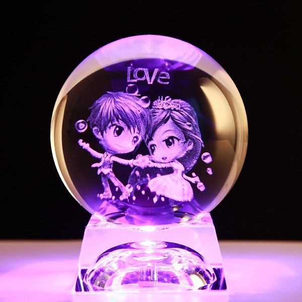 Quà lưu niệm quả cầu pha lê đôi trai gái - Quà tặng sinh nhật -