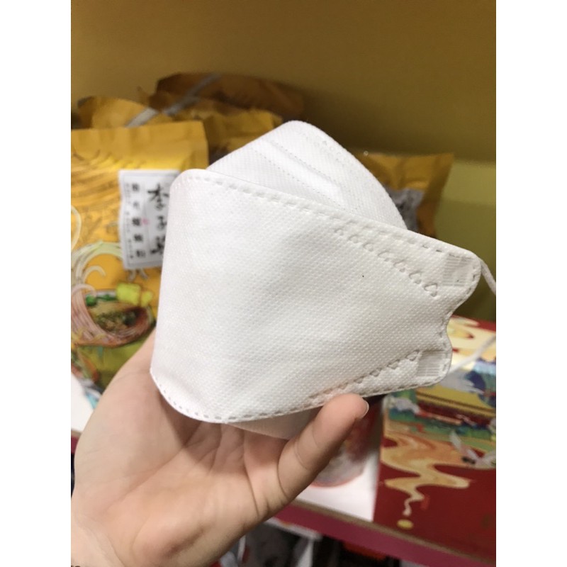 Khẩu trang KF94 công nghệ Hàn | BigBuy360 - bigbuy360.vn