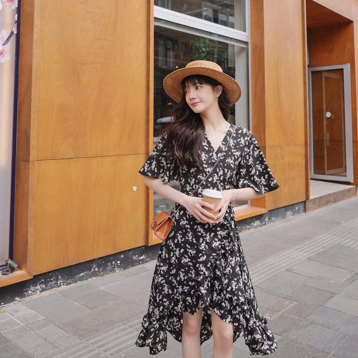 [SALE MẠNH] Váy hoa nhí chất liệu voan cát dịu dàng thanh lịch mà cũng cá tính ngút ngàn | BigBuy360 - bigbuy360.vn