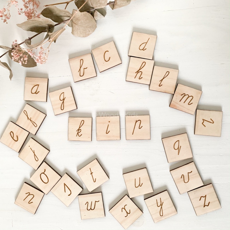 Chữ cái gỗ cao 3cm, cắt chữ cái theo yêu cầu