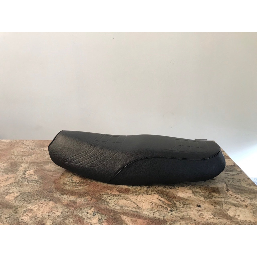 Vỏ da bọc yên xe Dream Thái nhãn hiệu Hồng Tiến chính hãng