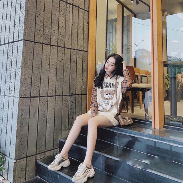 [Hàng Quảng Châu] Áo nỉ gấu moschino pha sơ mi kẻ (kèm ảnh thật)