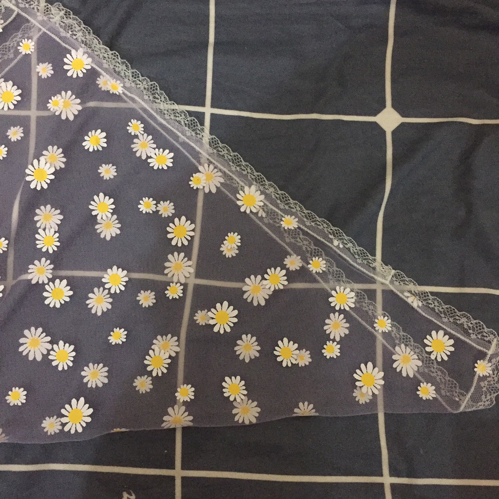 Khăn bandana ren hoa cúc trắng