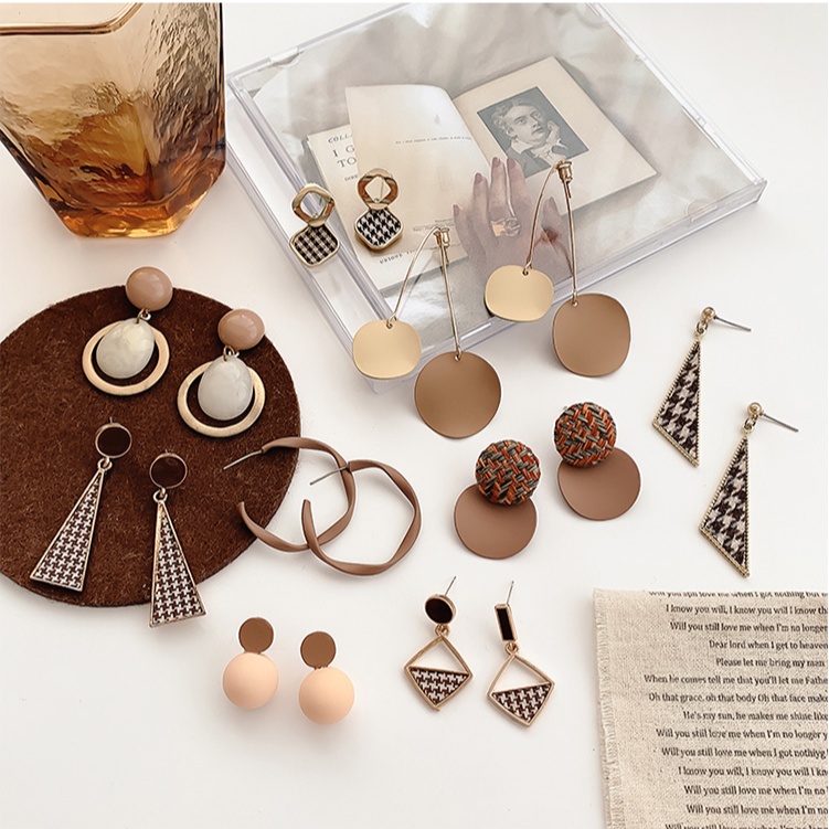 Tinh Xảo SouthoreaeganceRetrosimples