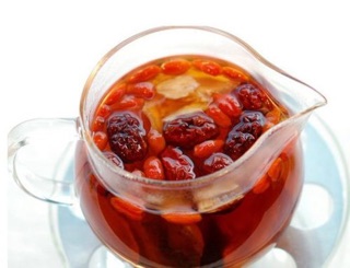 2kg táo đỏ tân cương 