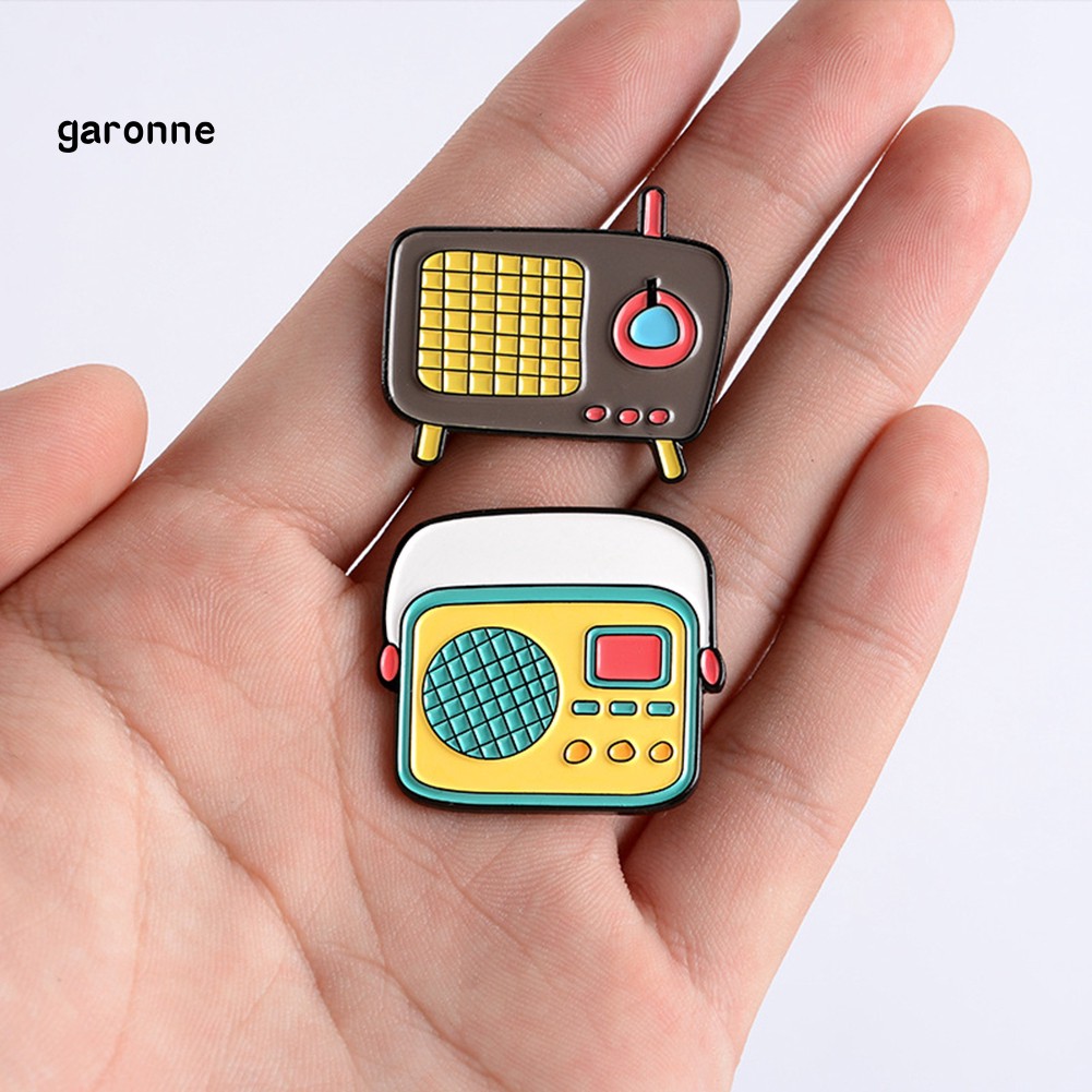 Ghim cài áo họa tiết radio đáng yêu thời trang