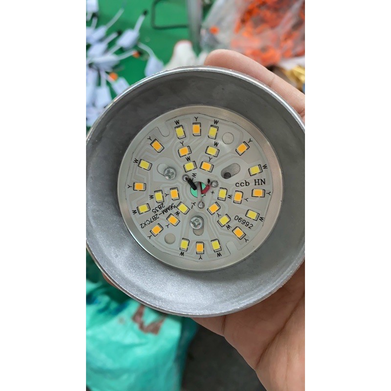 Đèn âm trần 7w 3 màu viền vàng,bạc,phi 90 | BigBuy360 - bigbuy360.vn