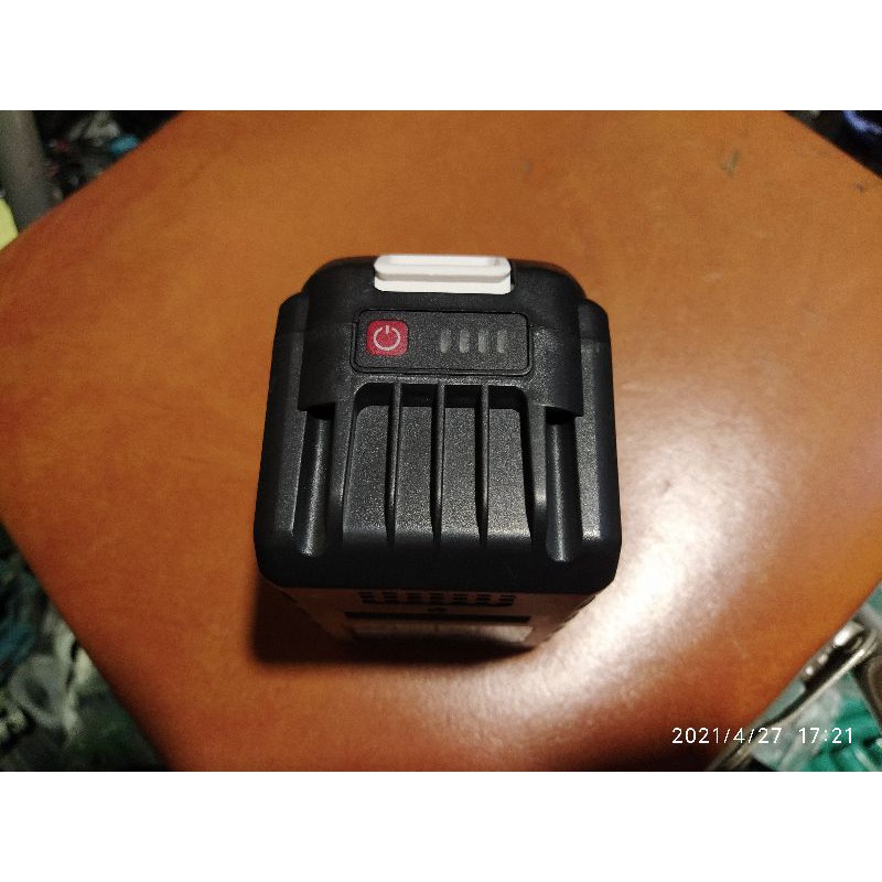 Pin 9A dùng cho các máy chân pin Makita