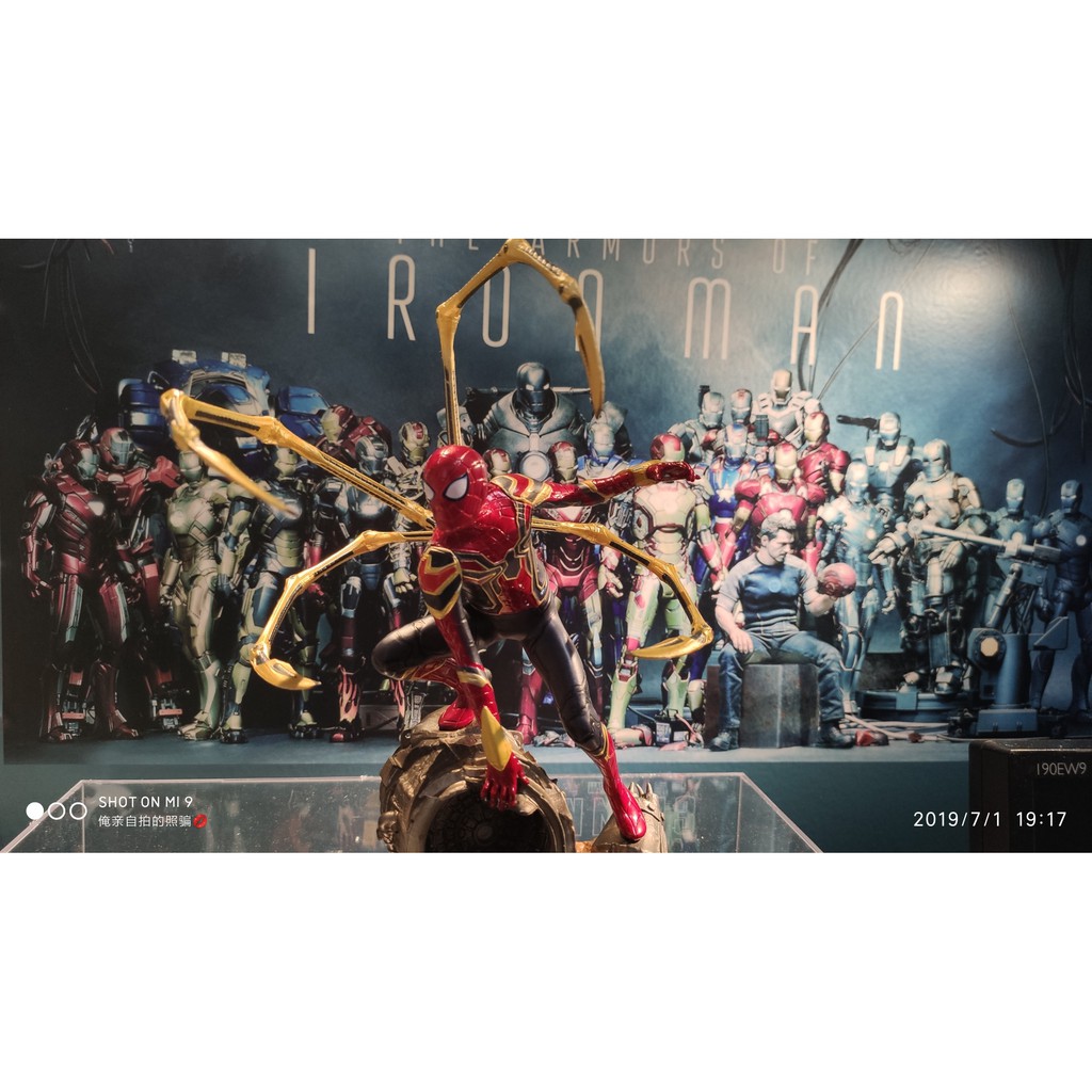 Mô hình Tượng Iron Spider Avenger 1/10 có càng cao 24 cm - Avengers