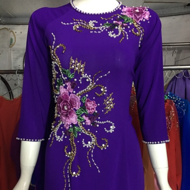 Áo dài mẹ,bà sui