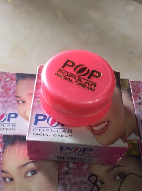 Kem POP trắng da