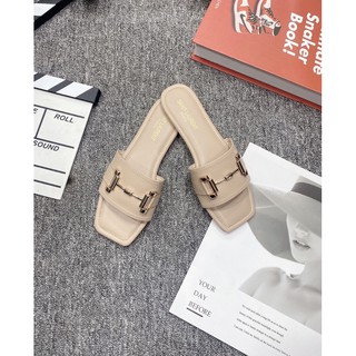 Dép lê khoá mẫu mới về