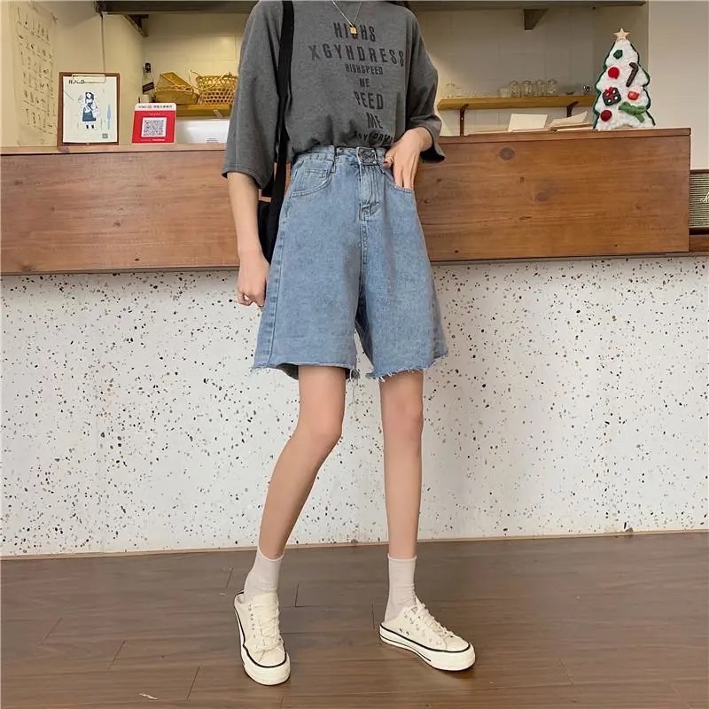 Quần Jeans Lửng Đùi Nam Nữ Màu Xanh Nhạt Gài Khuy Điều Chỉnh Eo Ống Rộng Phong Cách Ulzzang Chất Jean Loại 1i