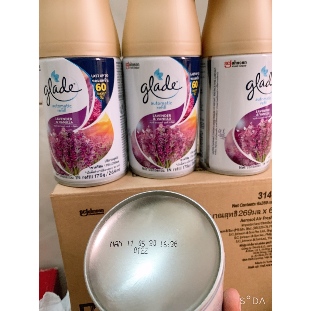 Bình xịt thơm phòng tự động Hương Lavender Vani GLADE Thái Lan