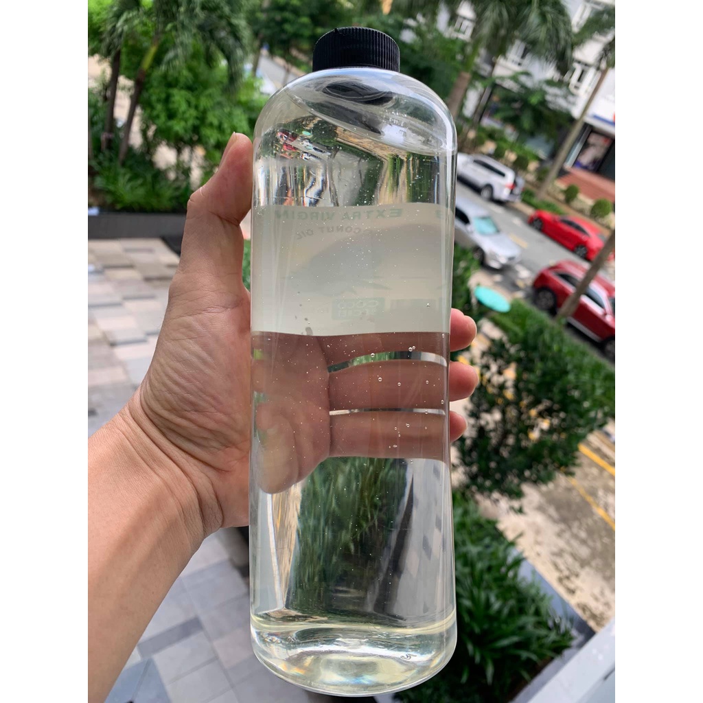 Dầu dừa trắng trong làm Xà Bông + Mỹ Phẩm ép lạnh tách ly tâm 1 lít | BigBuy360 - bigbuy360.vn