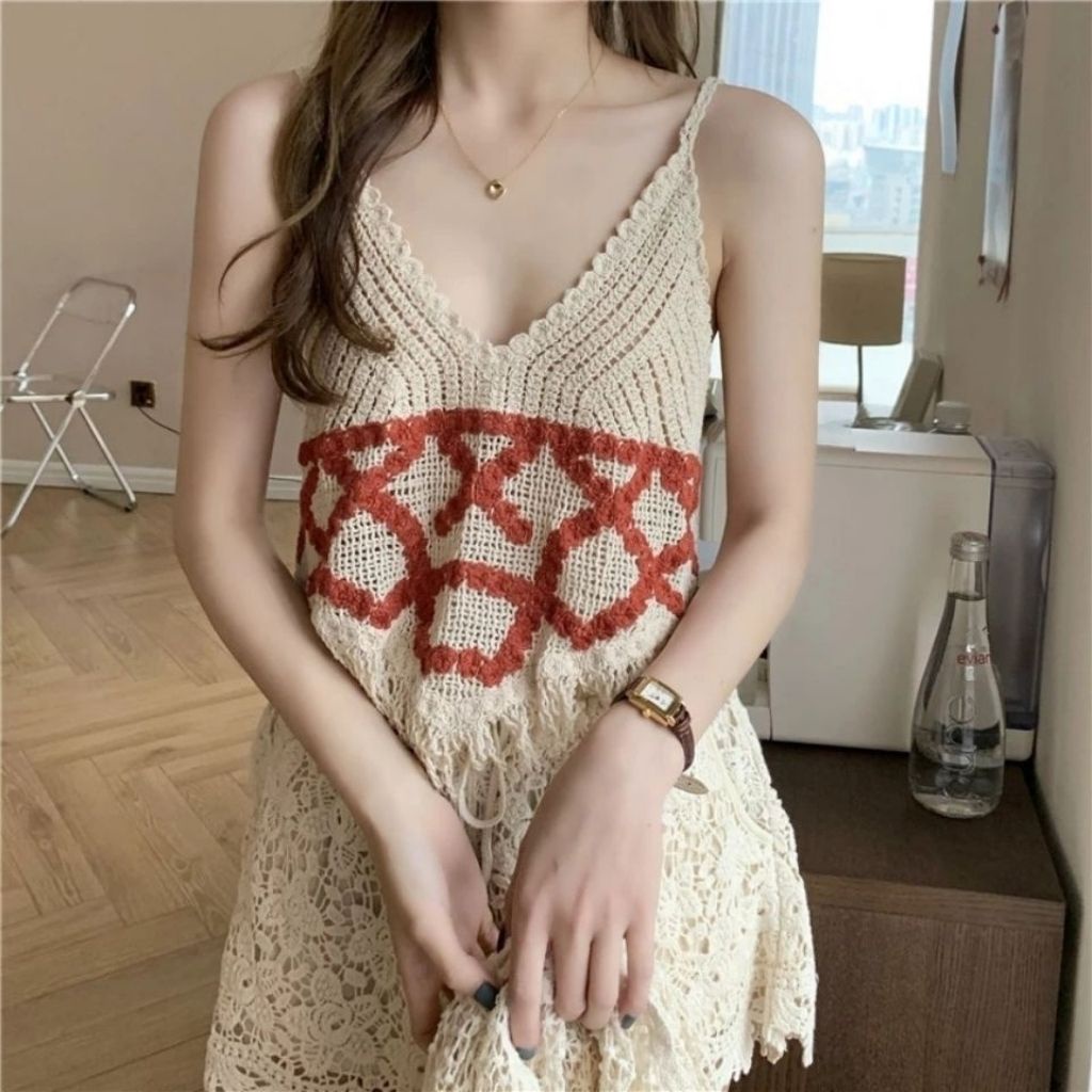 Bikini đồ bơi nữ 2 mảnh kèm áo choàng len móc kín đáo cao cấp đi biển LYAN BIKINI B23