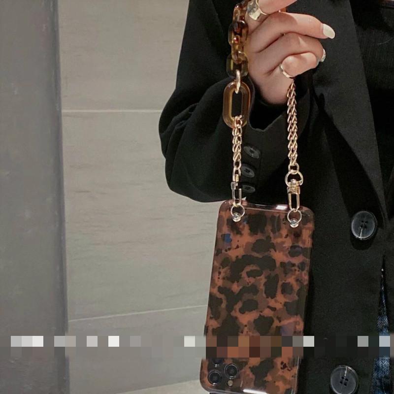 Ốp Điện Thoại Màu Hổ Phách Phối Dây Xích Cho Iphone 12 Apple 11pro Max Xr / Xs 7 / 8p | BigBuy360 - bigbuy360.vn