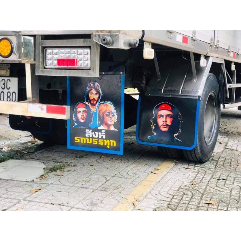 1 Cặp chắn bùn Thái 45x55cm, INBOX chọn hình hoặc ngẫu nhiên.