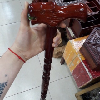 Gậy batoong gỗ hàng đắt