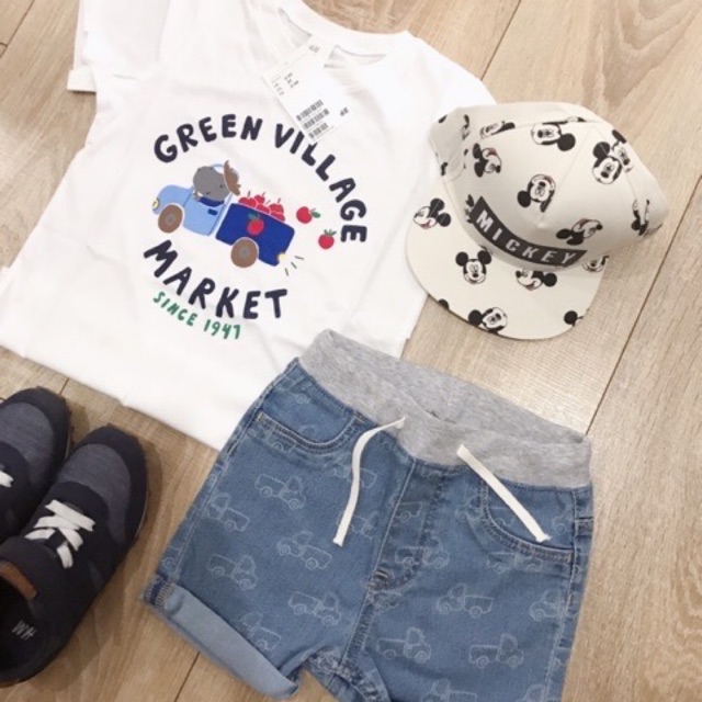 Áo Tshirt bé trai HM authentic UK xe tải size 4 tháng - 5 tuổi