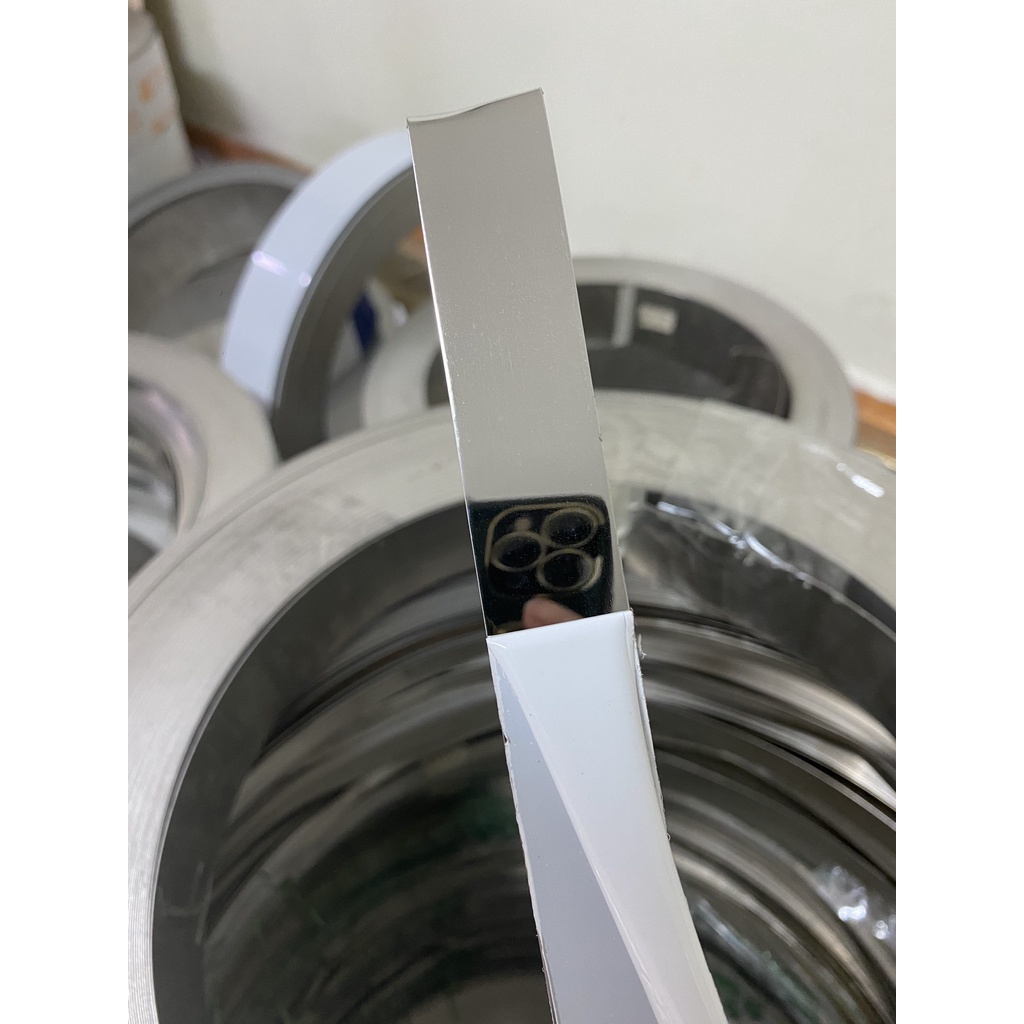 Nẹp LA cuộn Inox trắng gương 2cm