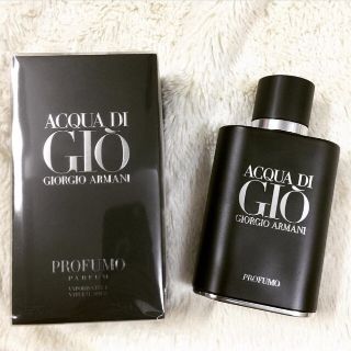 Nươcf hoa nam GIO đen