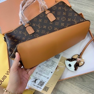 Túi LV công sở sz A4, hàng fullbox, bill