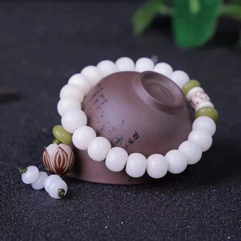 Vòng tay hạt ngọc bích màu trắng 10mm tùy chọn kiểu dáng