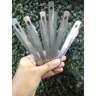 Cây lấy khoé Quyên ( dùng lấy khoé móng )