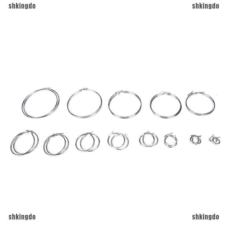 Hoa tai dáng tròn bằng thép không gỉ thanh lịch