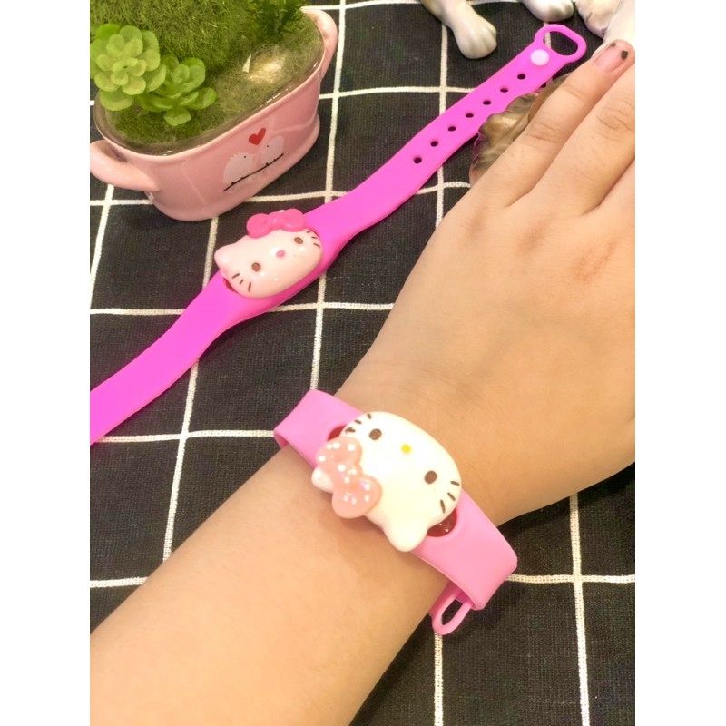 Dây đeo chống muỗi HelloKitty Doreamon