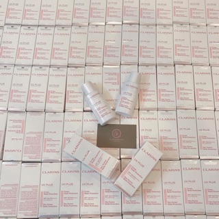 Kem Chống Nắng Clarins UV